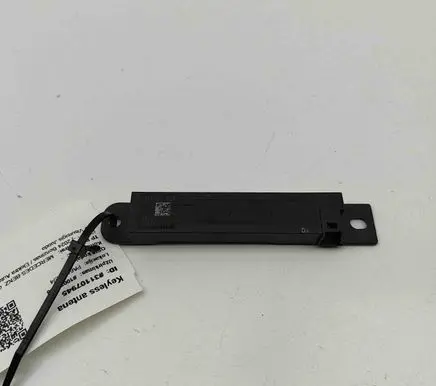 Mercedes-Benz GLE W167 Keyless system antenna A1679054700