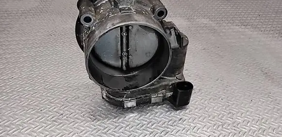 Audi A8 S8 D3 4E Throttle valve 077133062A 0280750047