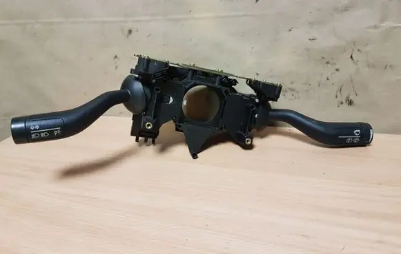 Volkswagen Touareg I Indicator stalk 7L6953549D 7L6953503 7L6953507AA