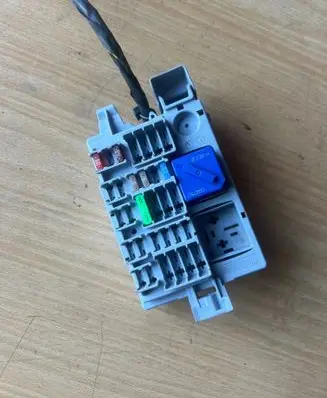 BMW 5 G30 G31 G38 Fuse box set 0300922 9350314 6114M7