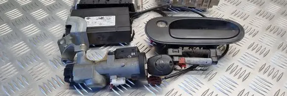 Nissan Almera N16 Engine ECU kit and lock set 0281010708 010324 18324