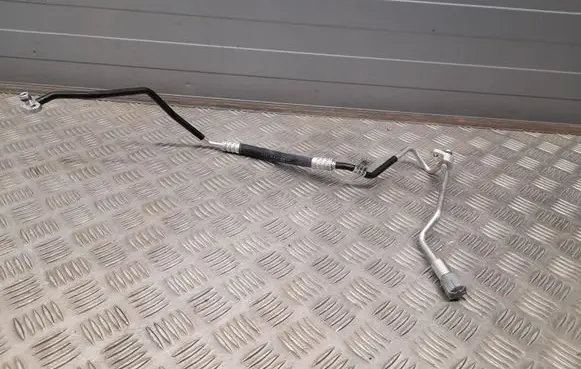 Audi A5 Air conditioning (A/C) pipe/hose 8W1816720G