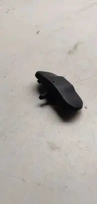 Windshield washer spray nozzle