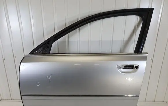 Audi A8 S8 D3 4E Front door