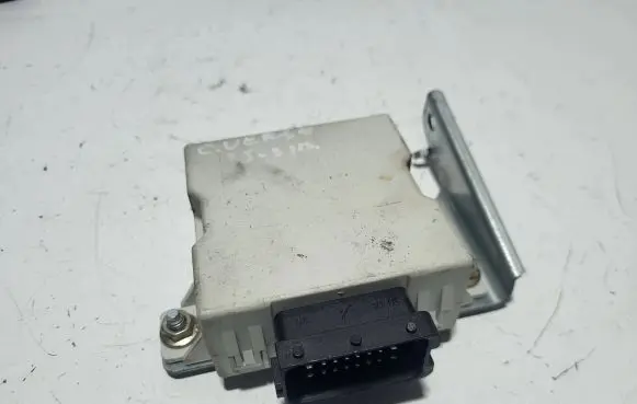 Toyota Avensis T250 Window wiper relay 150696