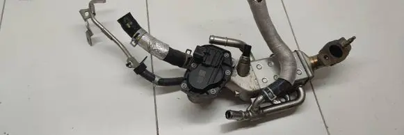 KIA Sorento EGR valve cooler 28400 21C00128