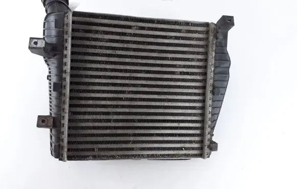 Porsche Cayenne (9PA) Intercooler radiator 7L6145804A