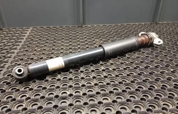 Hyundai i20 (GB IB) Rear shock absorber/damper 55300C8500