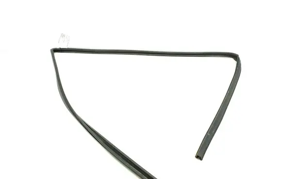 Toyota Land Cruiser (J120) Other front door trim element 6815160040