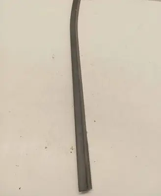 Ford Ranger Rubber seal rear door window/glass 