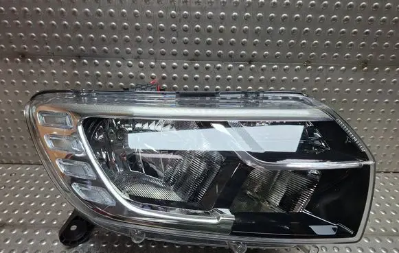 Dacia Sandero II Headlight/headlamp S26312815 260103529R