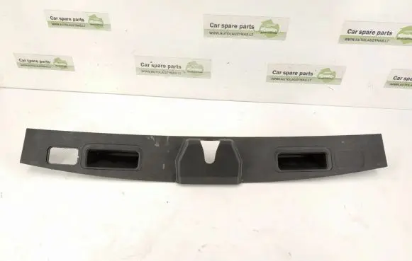 Mercedes-Benz ML W164 Tailgate/boot lid lock trim 1647400030 A1647400030