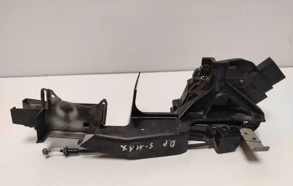 Ford S-MAX Front door lock 6M2AR21812AA 961015 010906