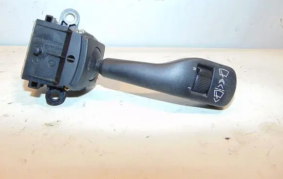 BMW 3 E46 Wiper control stalk 61318363664 01204000
