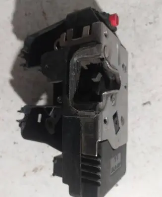 Opel Zafira A Rear door lock 24414134