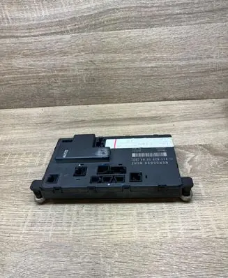 Mercedes-Benz E W211 Door control unit/module 2118201585 355554