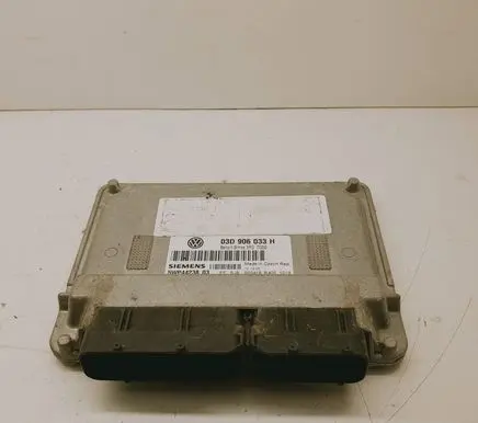Volkswagen Fox Engine control unit/module 030906033H 03D906033H 5WP4423803