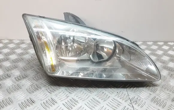 Ford Focus Headlight/headlamp