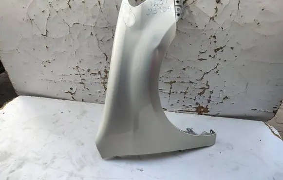 Volkswagen Golf VI Fender 