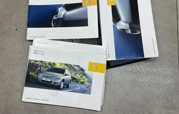 Opel Corsa D Owners service history hand book 