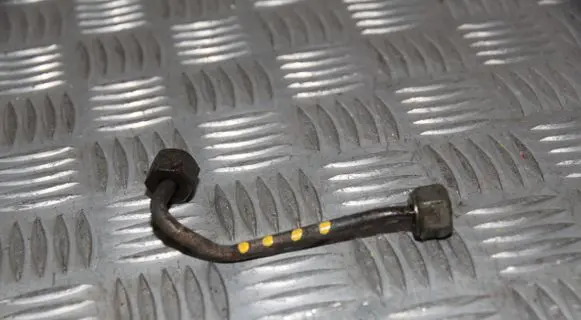 Volkswagen II LT Fuel line pipe 062130241a