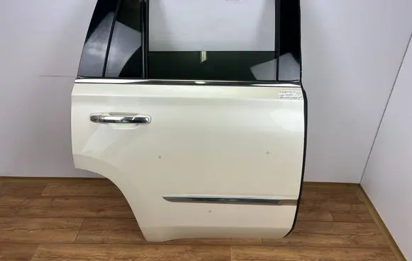 Cadillac Escalade IV Rear door DZWIESCALADEPT