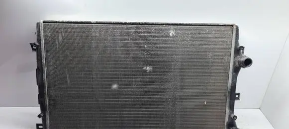 Volkswagen Golf Plus Coolant radiator 1K0121253AA 872272S RX1425