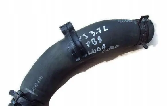 Jeep Cherokee III KJ Engine coolant pipe/hose