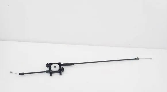 Porsche Cayenne (9Y0 9Y3) Engine bonnet/hood lock release cable 9V0823531A