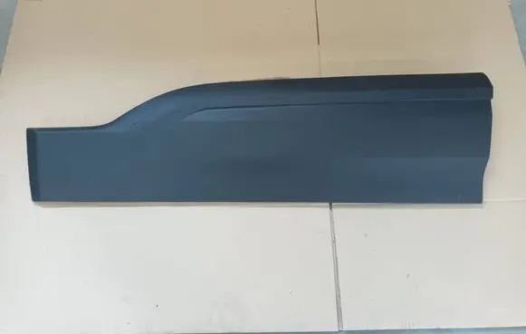 Peugeot Rifter Front door trim (molding) 9817696077 9823135577