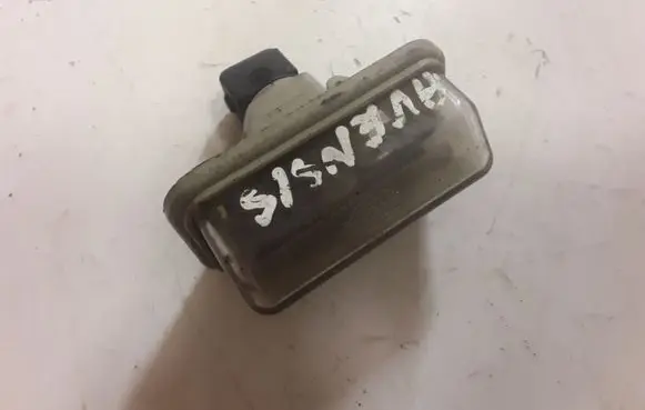 Toyota Avensis T250 Number plate light E1001479
