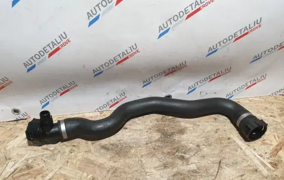 BMW 1 F20 F21 Engine coolant pipe/hose 7811127 17127811127
