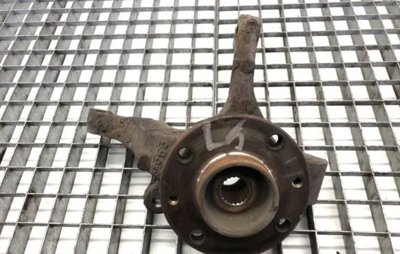 Dacia Sandero Front wheel hub spindle knuckle