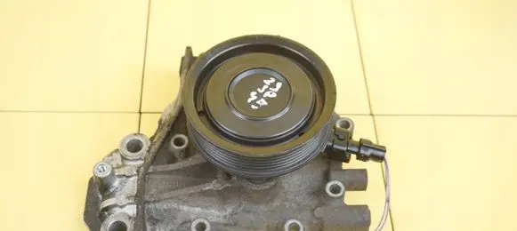 Opel Zafira C Water pump 55485156 29SP45
