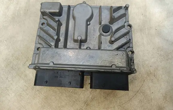 Opel Astra J Engine control unit/module 55591495 55579719