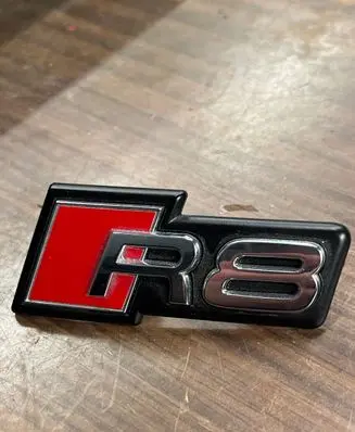 Audi R8 4S Manufacturers badge/model letters 4S0853737