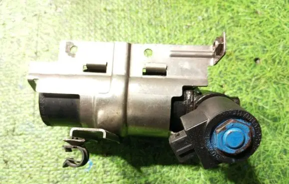 BMW 6 E63 E64 Camshaft vanos timing valve 11367834553 7834553