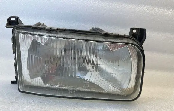 Volkswagen PASSAT B3 Headlight/headlamp 13348000