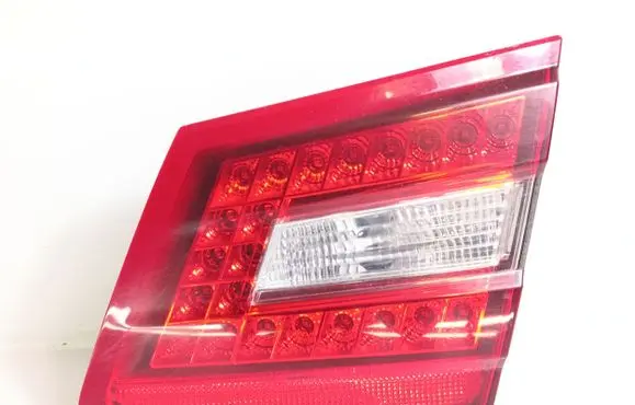 Mercedes-Benz E W212 Tailgate rear/tail lights A055364 E12729