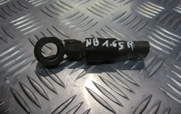 Volkswagen New Beetle Valve oil control 1J0919081