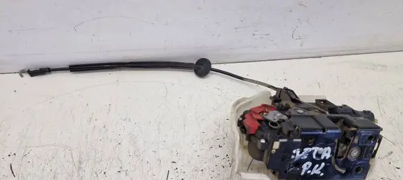 Volkswagen Jetta V Front door lock 3D1837015