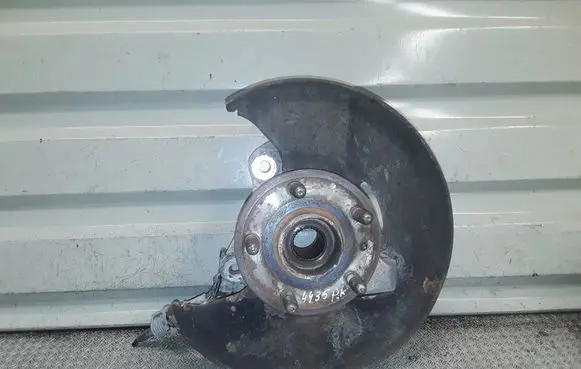 Opel Insignia A Front wheel hub spindle knuckle 
