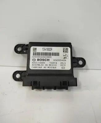 Opel Zafira C Parking PDC control unit/module 13418009 6002JC0000 0263004636