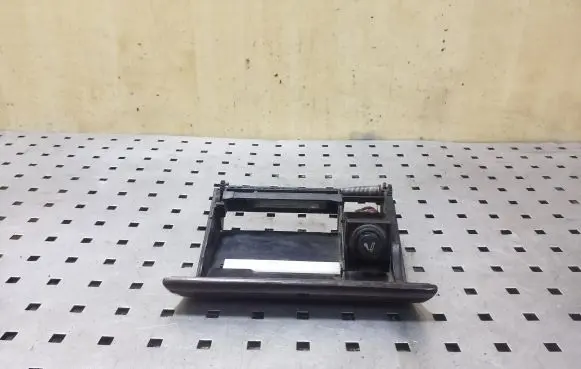 Audi A6 S6 C5 4B Ashtray (front) 4B0857951F 4B0857951G