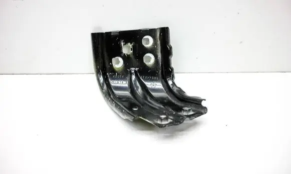Jeep Compass Fender mounting bracket 68244928