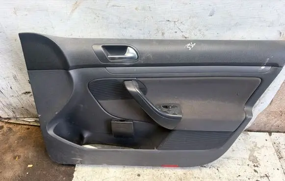 Volkswagen Golf V Front door card panel trim 1K4867012