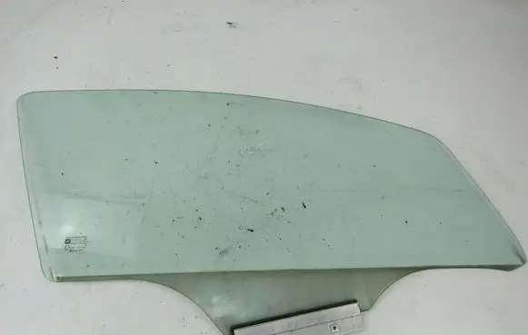 Opel Corsa D Front door window glass four-door 
