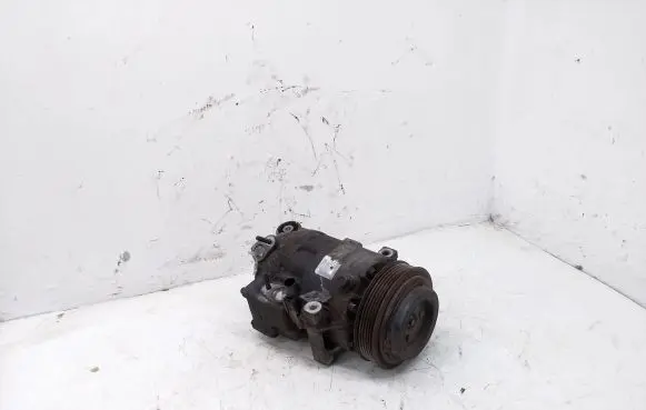 Hyundai Santa Fe Air conditioning (A/C) compressor (pump)