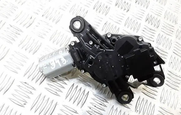 Volkswagen Golf VI Wiper motor 0390201826