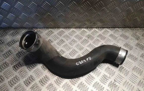 Intercooler hose/pipe